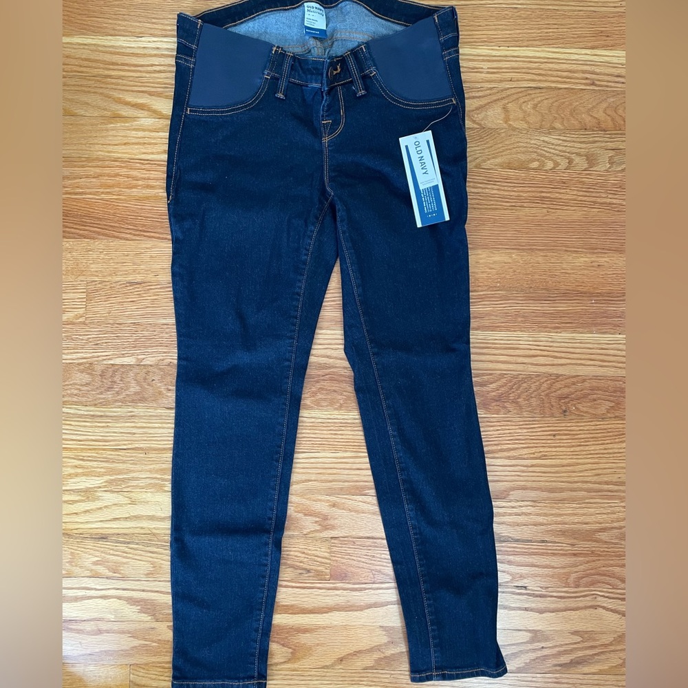 Old Navy skinny dark wash maternity jeans